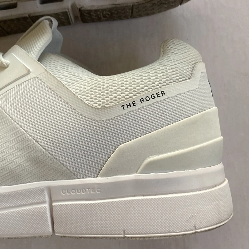 On Running “ The Roger “ Spin White Athletic Sneakers Size 12 Men’s